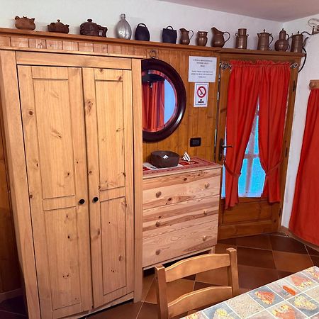 Casa Vacanze Nora Chamois Εξωτερικό φωτογραφία