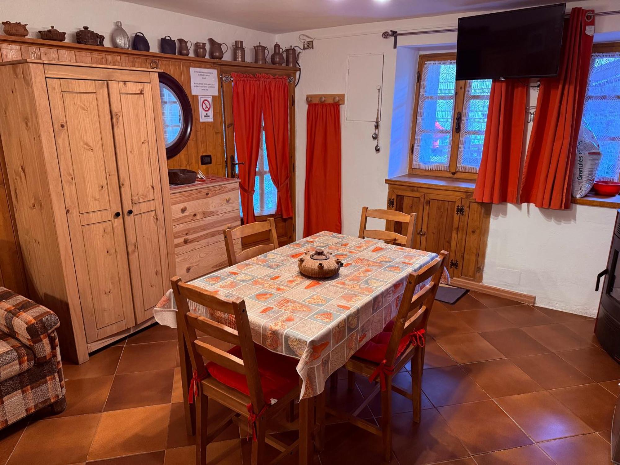 Casa Vacanze Nora Chamois Εξωτερικό φωτογραφία