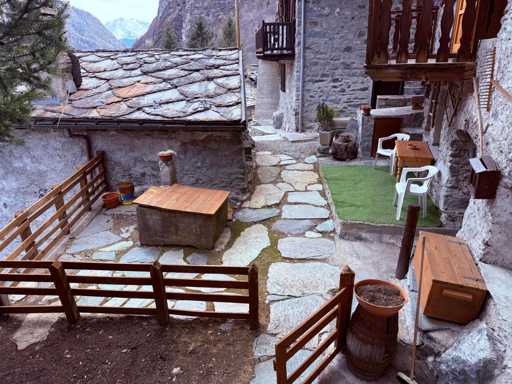 Casa Vacanze Nora Chamois Εξωτερικό φωτογραφία