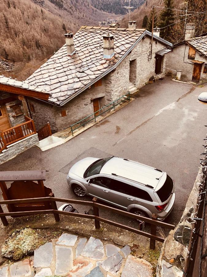 Casa Vacanze Nora Chamois Εξωτερικό φωτογραφία